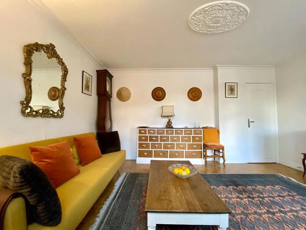 Appartement Avec Terrasse Paris Apartment